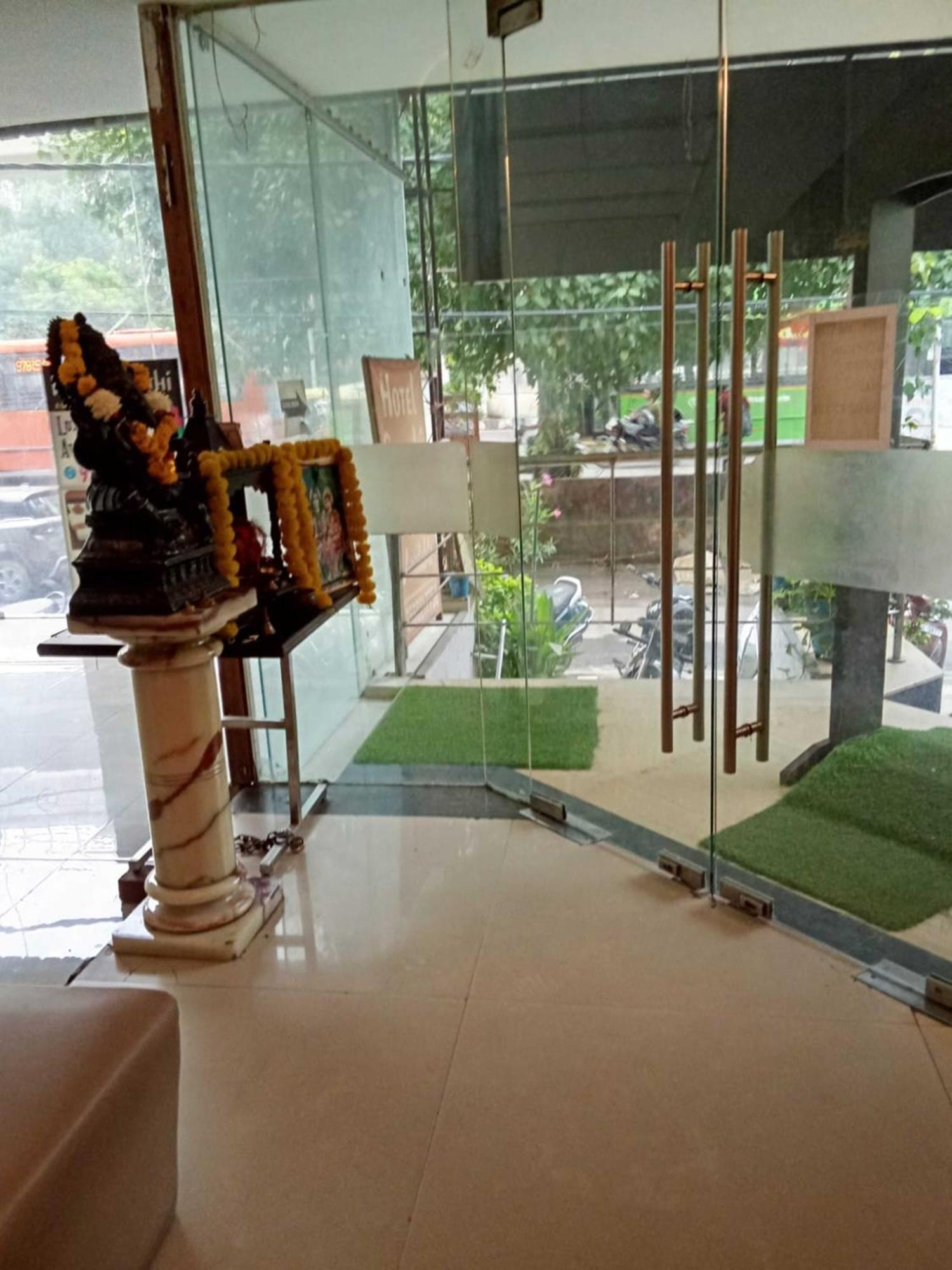 Paschim Vihar Hotel Delhi  Luaran gambar