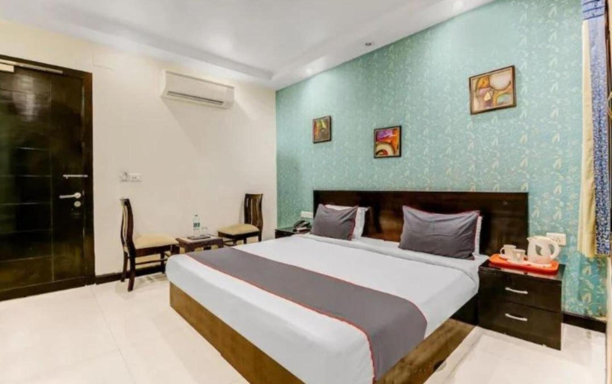 Paschim Vihar Hotel Delhi  Luaran gambar