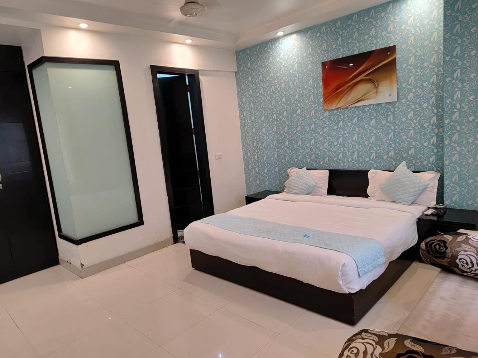 Paschim Vihar Hotel Delhi  Luaran gambar